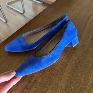 Ann Taylor Blue Suede One Inch Block Pump size 8.5